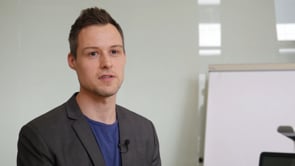 Preview image for the video "Alumni Changemaker: Stefan Steinberger, Teach For Austria".